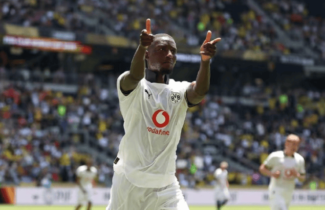 塞尔维亚红星逆转多特蒙德,挺进淘汰赛 塞尔维亚红星逆转多特蒙德,挺进淘汰赛