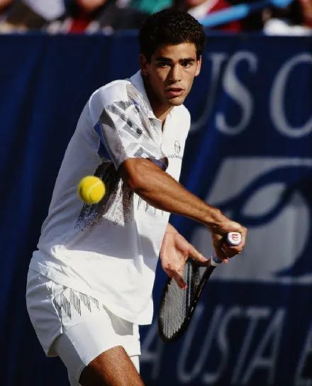 爱游戏培训-瑞典选手傲视群雄,成功横空出世