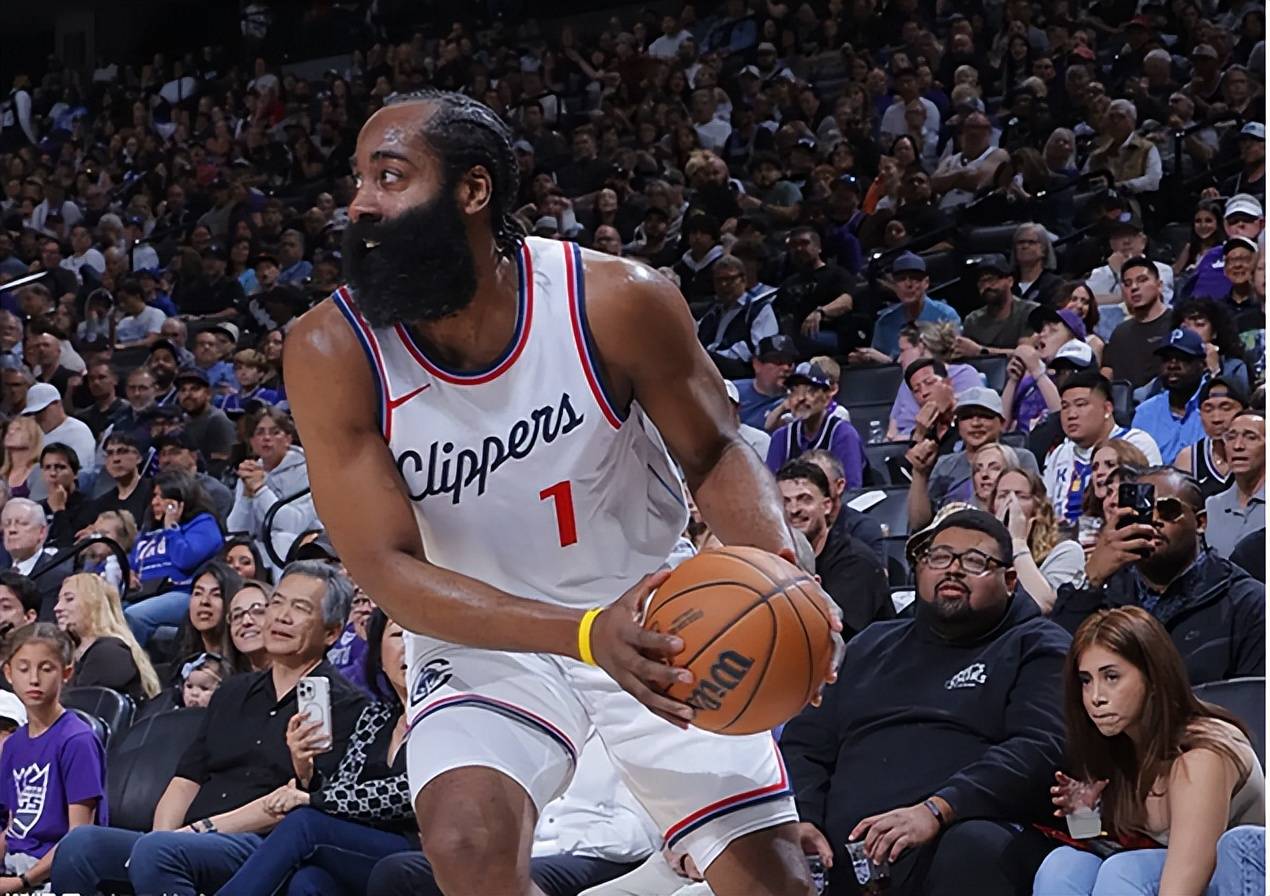 爱游戏官网登录网址-包含广西队客场力挽狂澜,取得胜利的词条