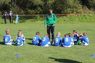 爱游戏教练-蒙特雷小将表现抢眼,劲旅添新力量