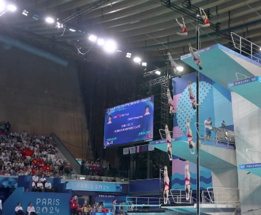 爱游戏活动-跳水选手完美表演,再次摘金