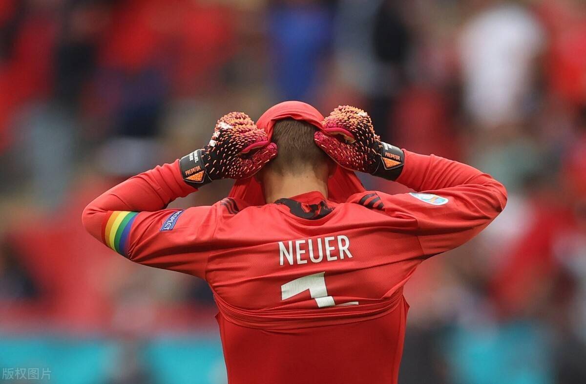 爱游戏馆-意大利兵工厂铁马铮铮,欧洲杯预选赛新秀崛起的简单介绍