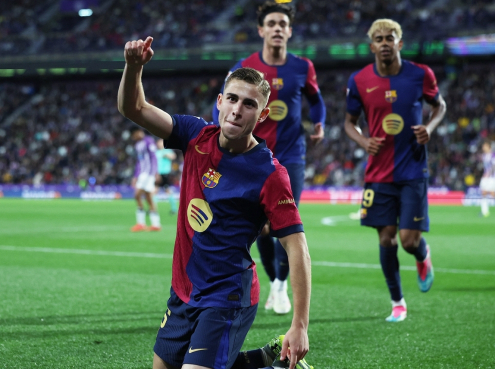 巴利亚多利德球员在赛场上展现出实力