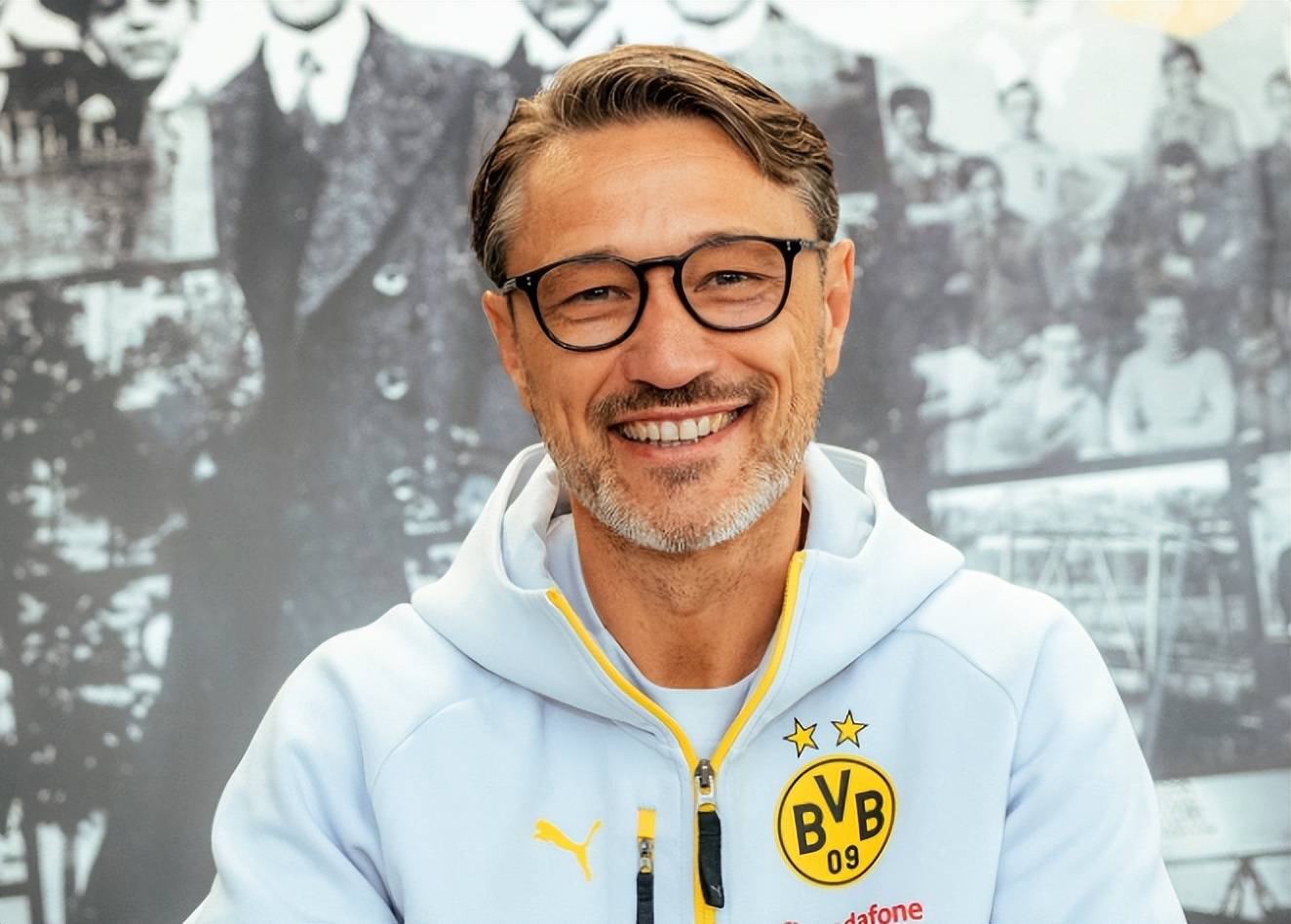 包含多特蒙德战胜科隆,保持不败纪录!的词条