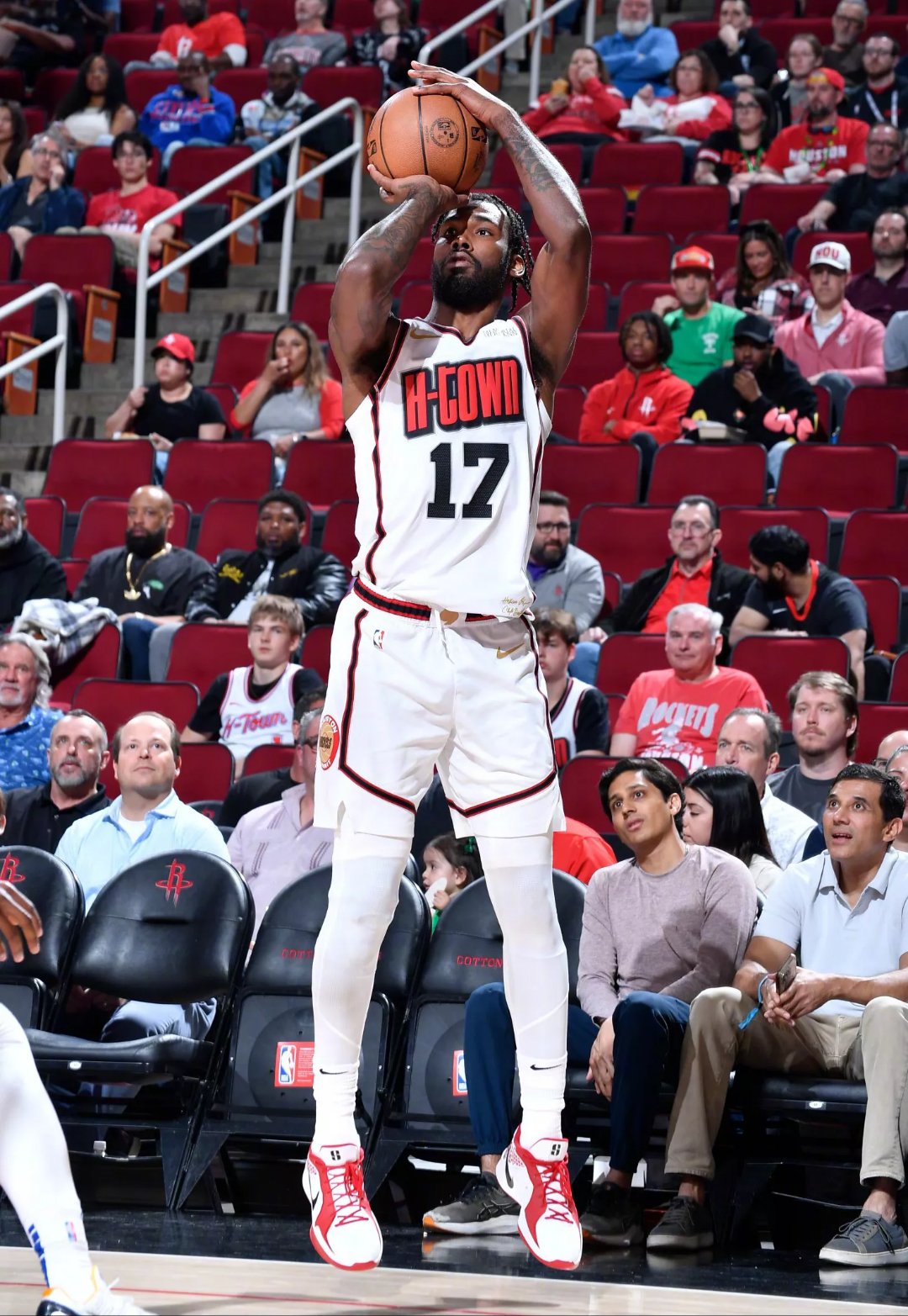 爱游戏网页版登录入口-火箭队伍整体发挥出色,成功击败对手晋级总决赛的简单介绍