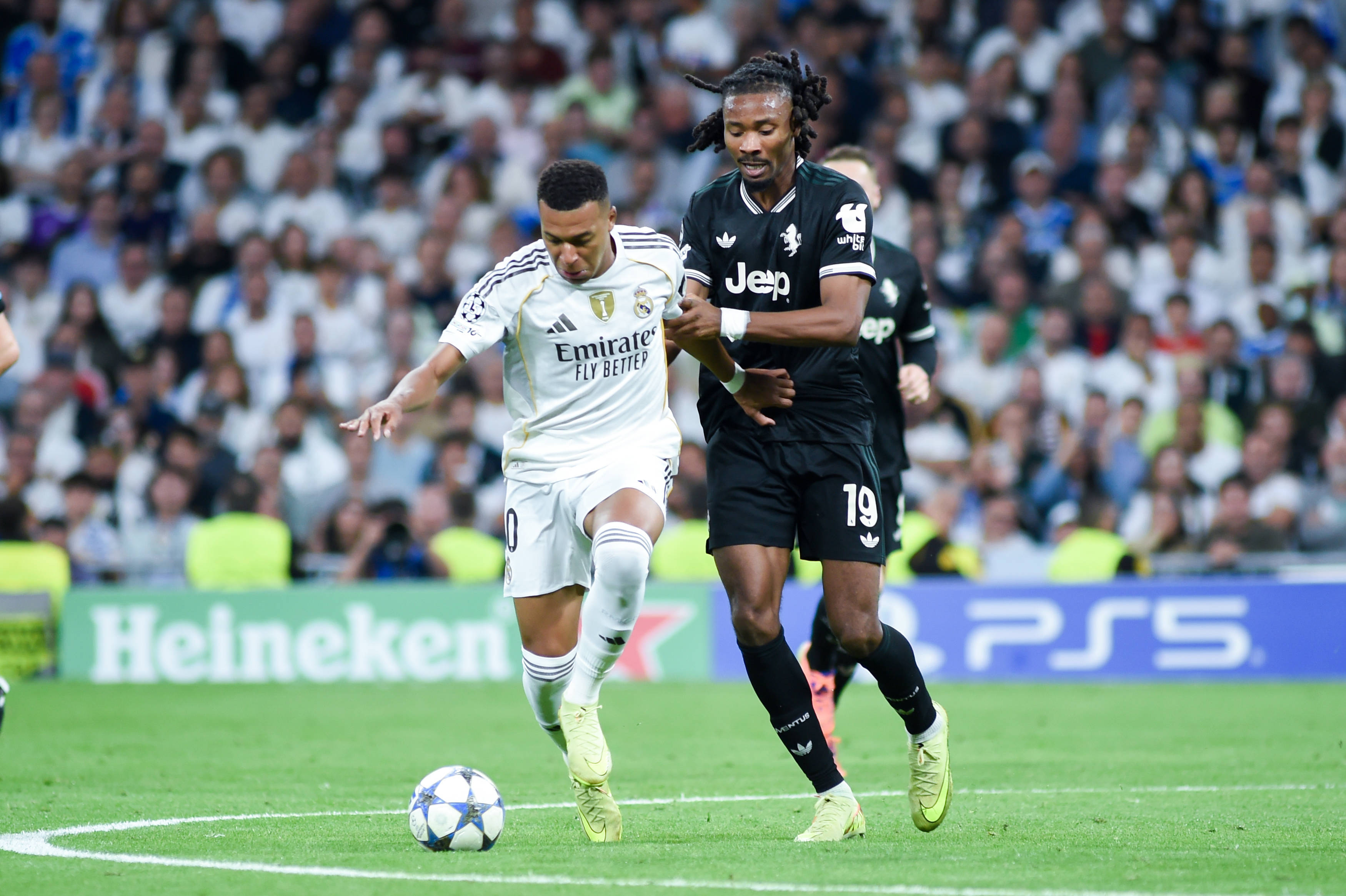 爱游戏教练-尤文图斯淘汰皇家马德里,挺进欧洲巨头决赛