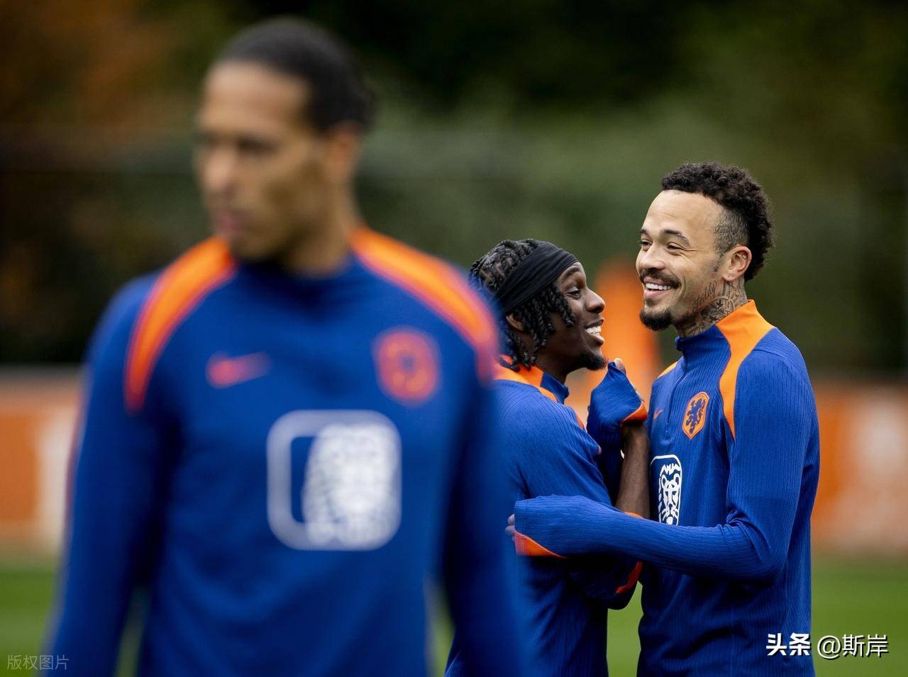 爱游戏vip注册-关于荷兰球队实力碾压对手,晋级淘汰赛的信息