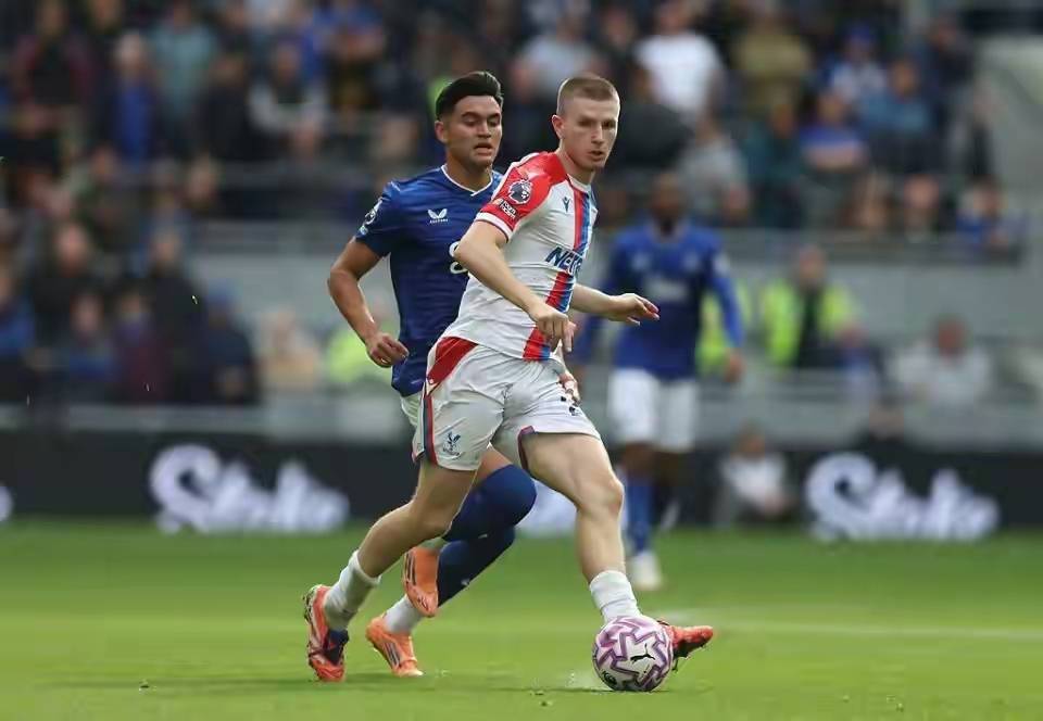 关于荷兰球队实力碾压对手,晋级淘汰赛的信息 关于荷兰球队实力碾压对手,晋级淘汰赛的信息